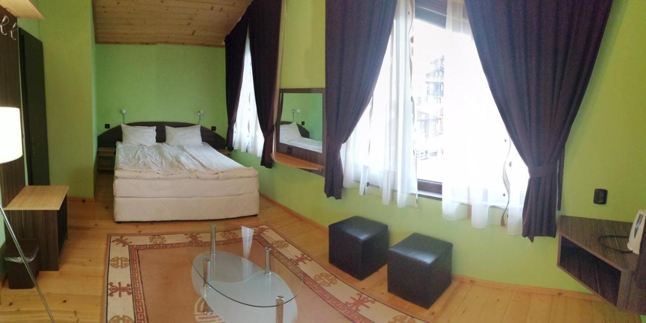 פמפורובו Apartments Black Horse מראה חיצוני תמונה