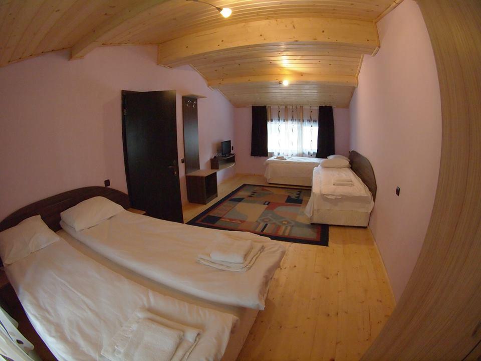 פמפורובו Apartments Black Horse מראה חיצוני תמונה